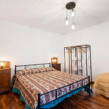 Dom wakacyjny Laghi E Monti *