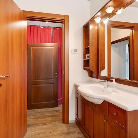 Dom wakacyjny Laghi E Monti