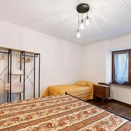 بيت للعطل Laghi E Monti *