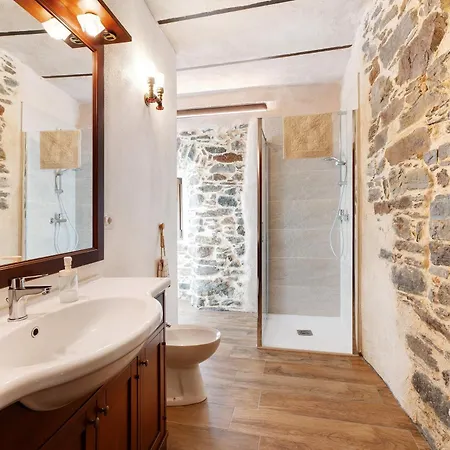 Laghi E Monti Holiday home *